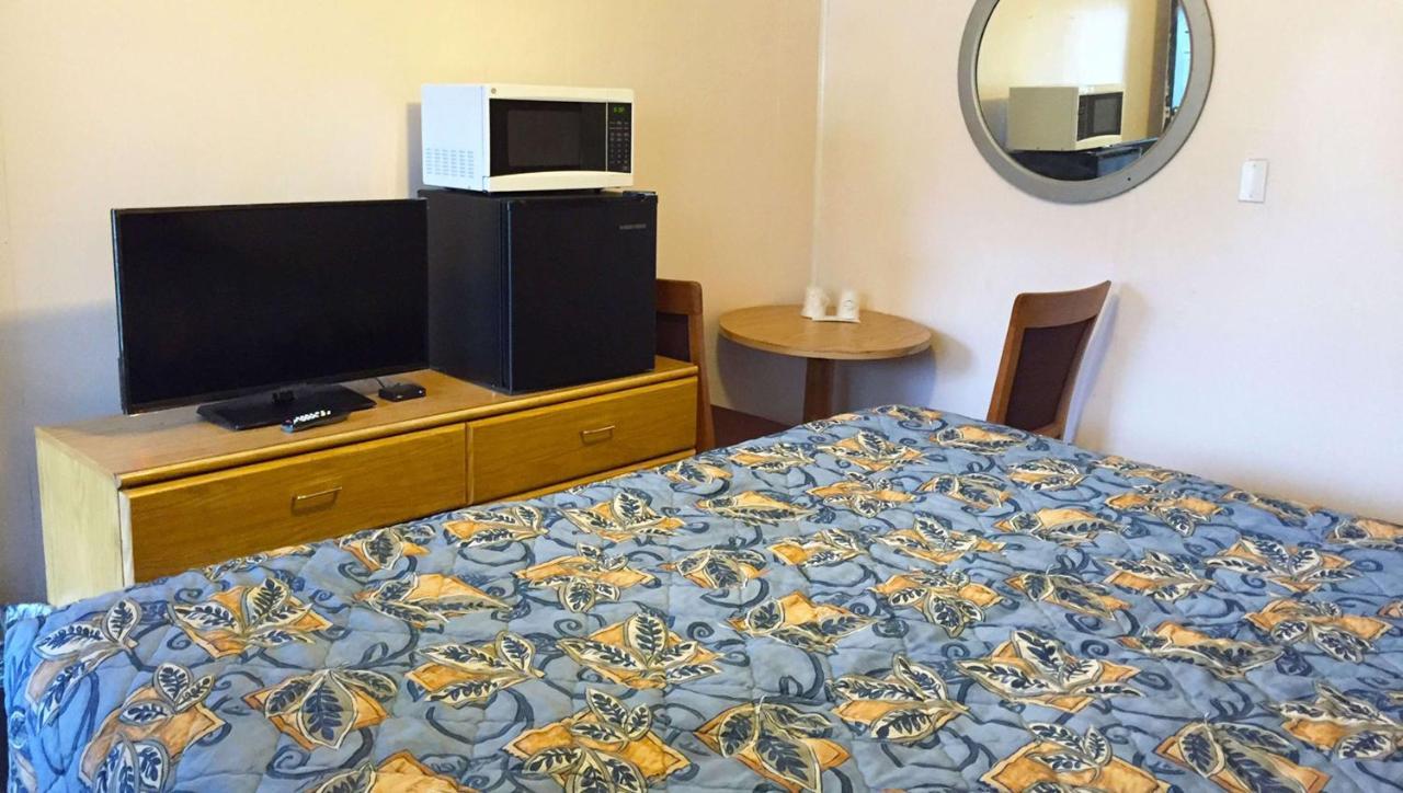 Country Place Inn And Suites White Haven Eksteriør bilde