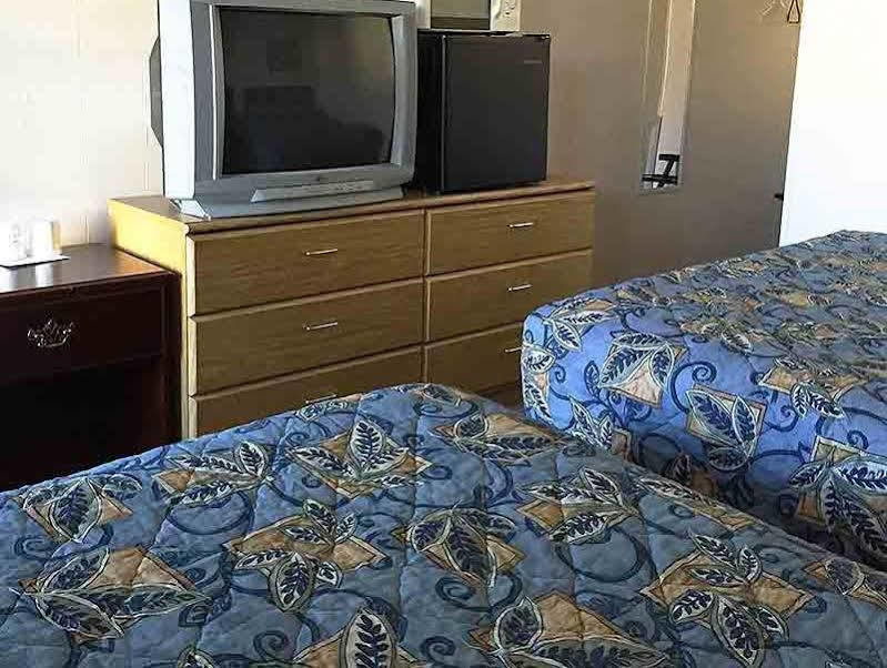 Country Place Inn And Suites White Haven Eksteriør bilde